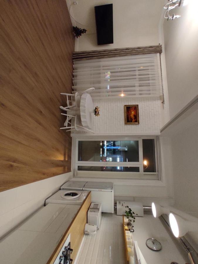Apartment in the city center Gomel Eksteriør bilde